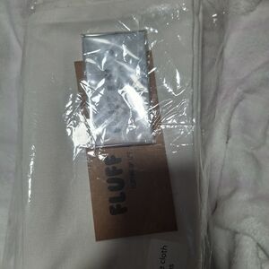 Fluff White Cloth Napkins